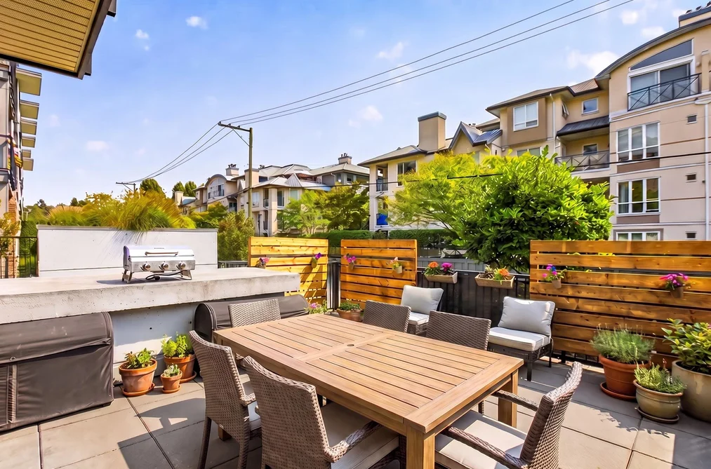 Condo for sale at 106 2460 Kelly Avenue Port Coquitlam British Columbia - MLS: R3163464