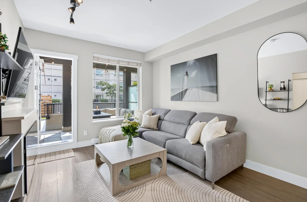 Condo for sale at 106 2460 Kelly Avenue Port Coquitlam British Columbia - MLS: R3163464