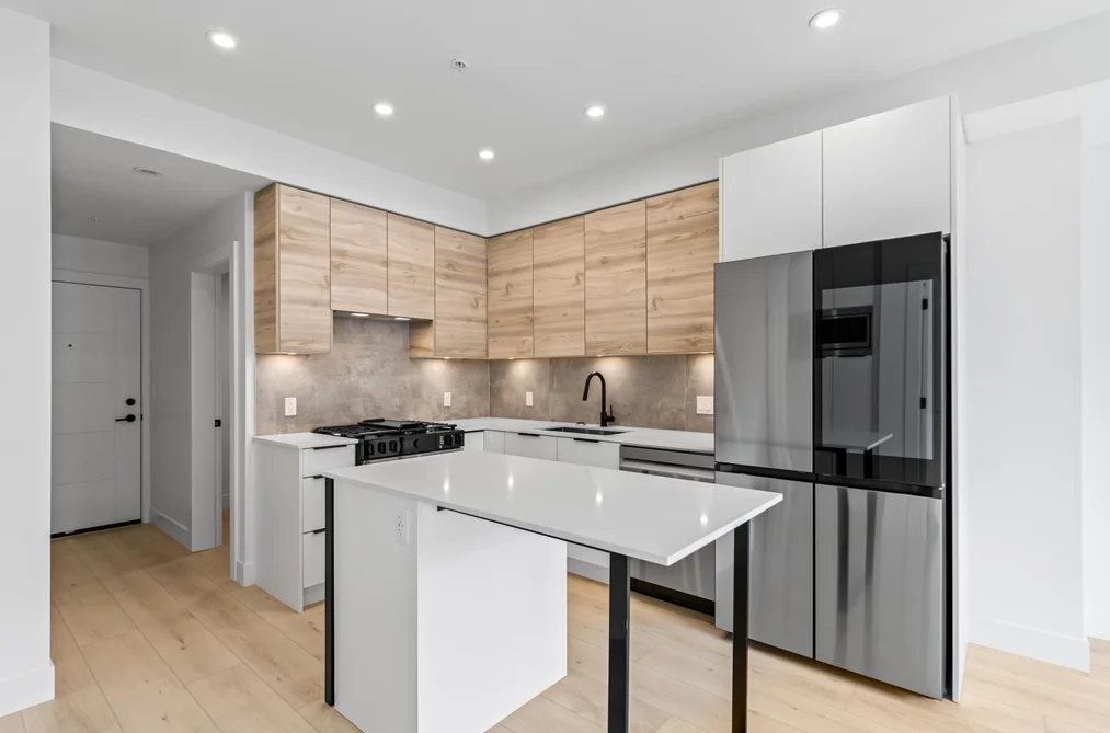 Condo for sale at 106 30494 Cardinal Avenue Abbotsford British Columbia - MLS: R3118319