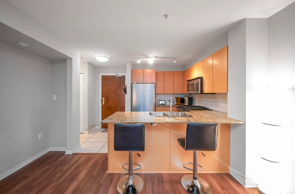 106 5665 IRMIN STREET, Burnaby BC V5J 0C4, Burnaby BC — Residential for Sale - Photo 4