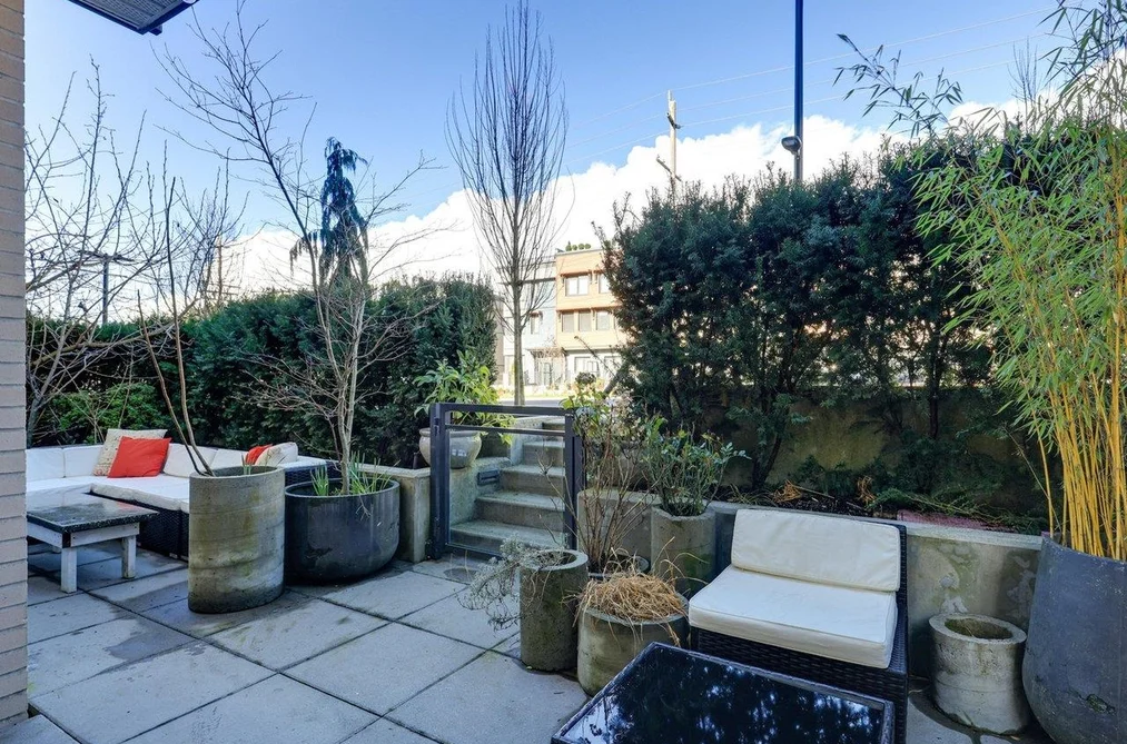 Condo for sale at 106 625 E 3rd Street North Vancouver British Columbia - MLS: R3090582