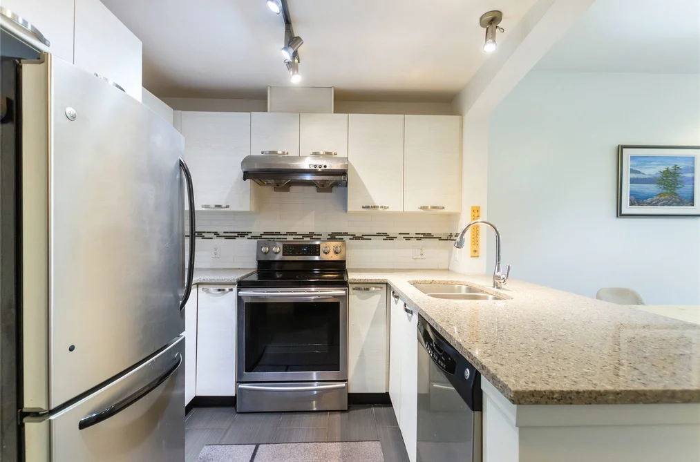 106 7428 BYRNEPARK WALK, Burnaby BC V3N 0B4, Burnaby BC — Residential for Sale - Photo 5