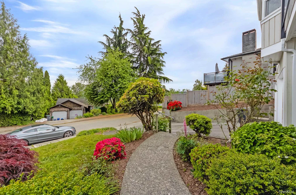 106 WARRICK STREET, Coquitlam BC V3K 5L4, Coquitlam BC — Residential for Sale - Photo 3