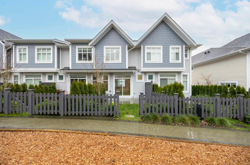 Townhouse for sale at 1060 11280 Pazarena Place Maple Ridge British Columbia - MLS: R3160173