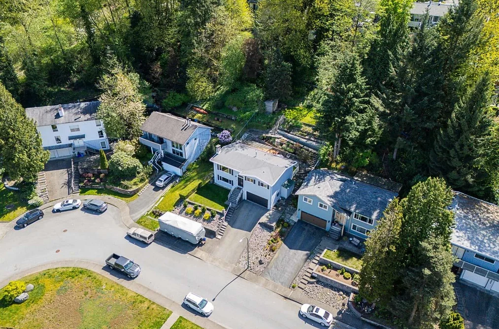 1062 SPAR DRIVE, Coquitlam BC V3H 3G8, Coquitlam BC — Residential for Sale - Photo 2