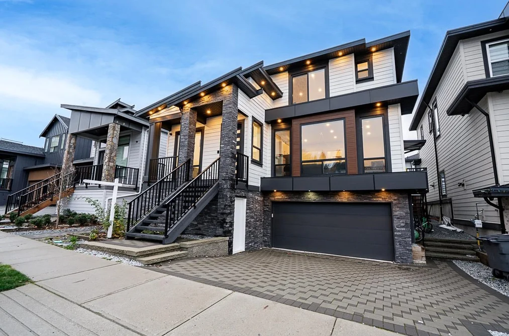 10643 124A STREET, Surrey BC V3V 0E2, Surrey BC — Residential for Sale - Photo 2