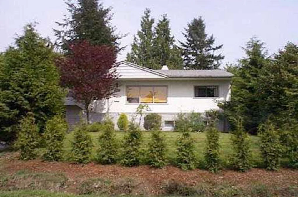 House for sale at 10652 137a Street Surrey British Columbia - MLS: R2545905