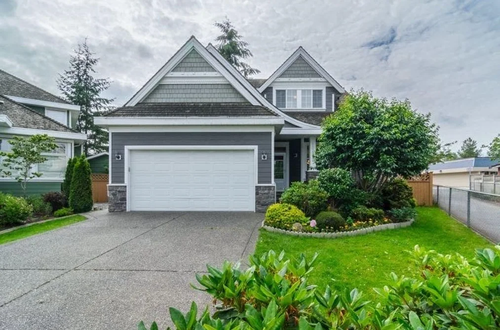 House for sale at 10672 164a Street Surrey British Columbia - MLS: R3146053
