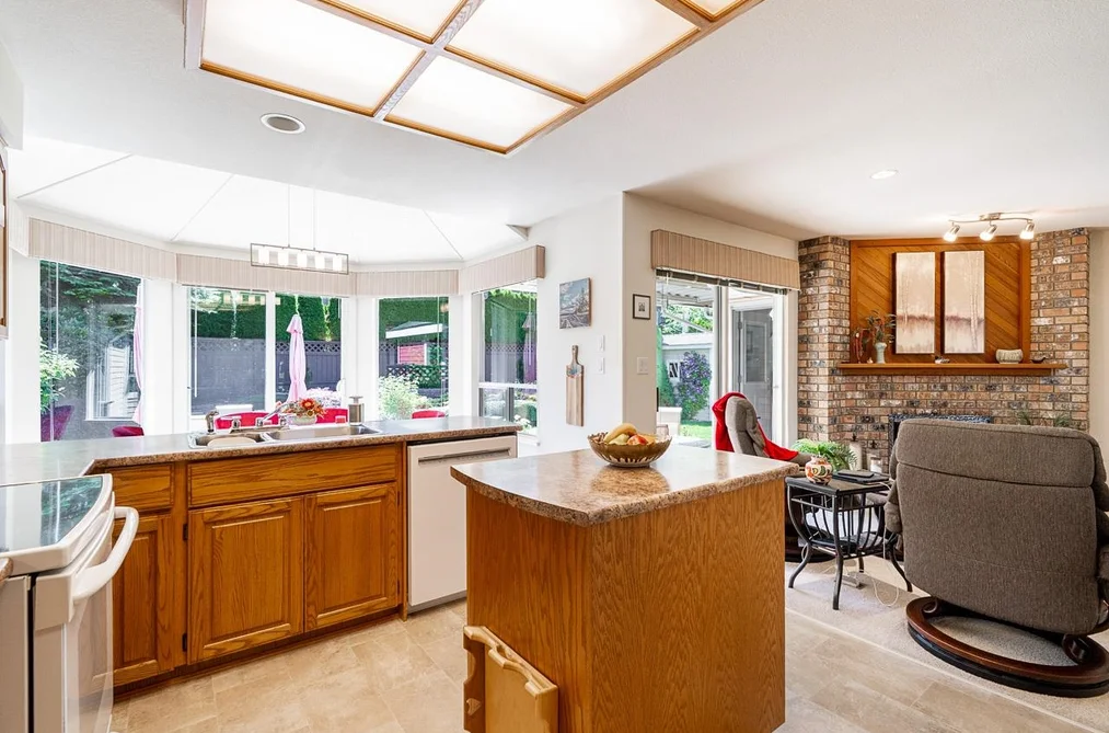 10675 GLENWOOD CRESCENT, Surrey BC V4N 1W1, Surrey BC — Residential for Sale — Photo 16 of 37