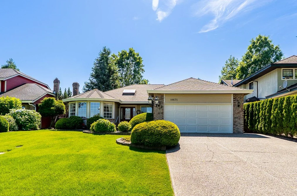 10675 GLENWOOD CRESCENT, Surrey BC V4N 1W1, Surrey BC — Residential for Sale — Photo 2 of 37