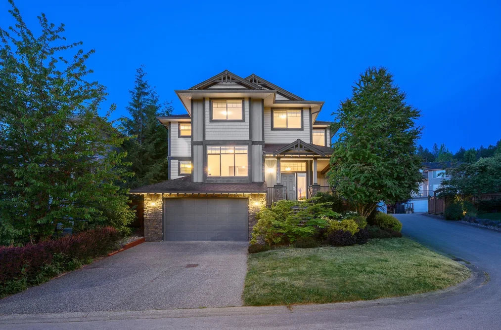House for sale at 10676 247a Street Maple Ridge British Columbia - MLS: R3124802