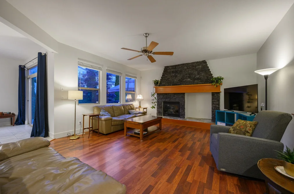 10676 247A STREET, Maple Ridge BC V2W 0A6, Maple Ridge BC — Residential for Sale - Photo 6