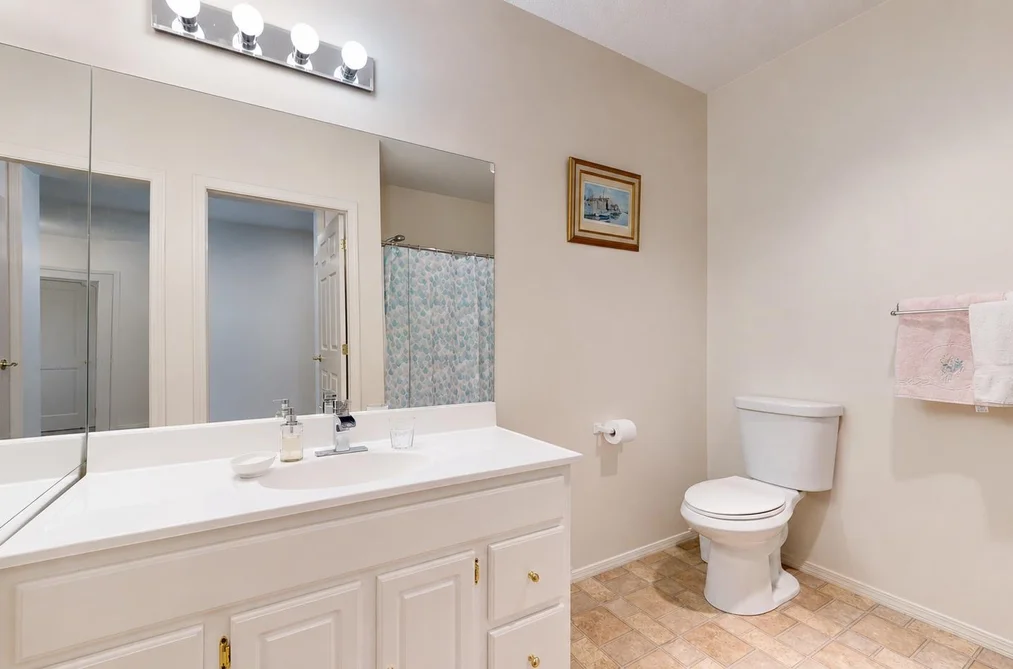 107 1203 PEMBERTON AVENUE, Squamish BC V8B 0J7, Squamish BC — Residential for Sale — Photo 19 of 29