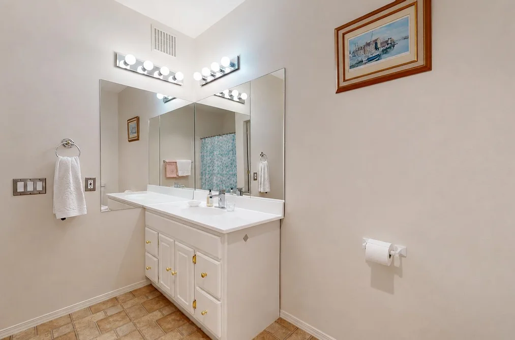 107 1203 PEMBERTON AVENUE, Squamish BC V8B 0J7, Squamish BC — Residential for Sale — Photo 20 of 29