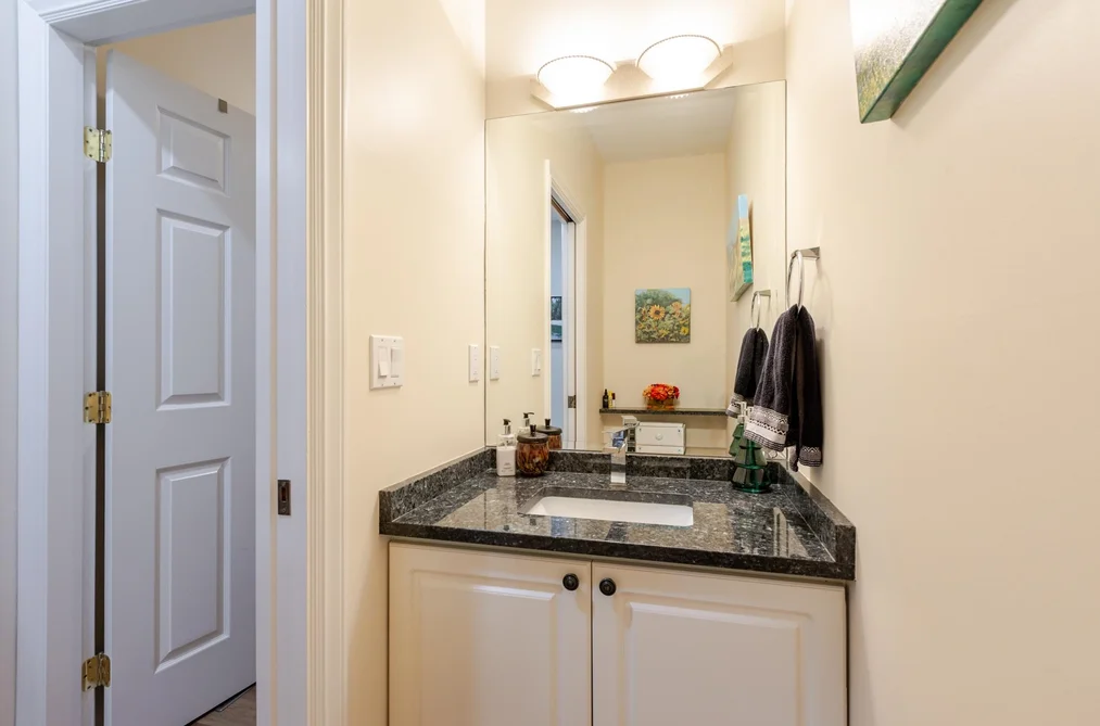 107-15350 Sequoia Drive, Surrey, BC - Townhouse for Sale - Photo 18 of 40 107-15350 Sequoia Drive, Surrey, BC - Townhouse for Sale - Photo 18 of 40