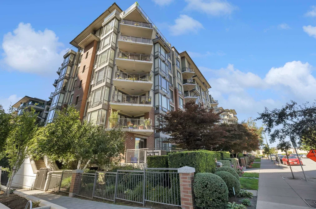 107 1551 FOSTER STREET, White Rock BC V4B 5M1, White Rock BC — Residential for Sale - Photo 2