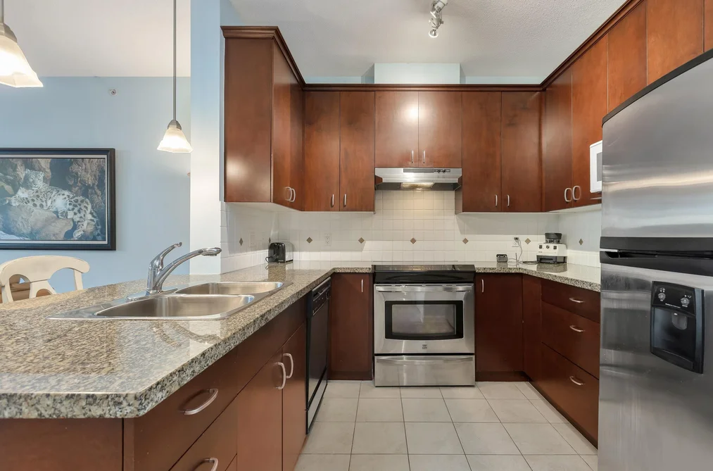 107 1551 FOSTER STREET, White Rock BC V4B 5M1, White Rock BC — Residential for Sale - Photo 5