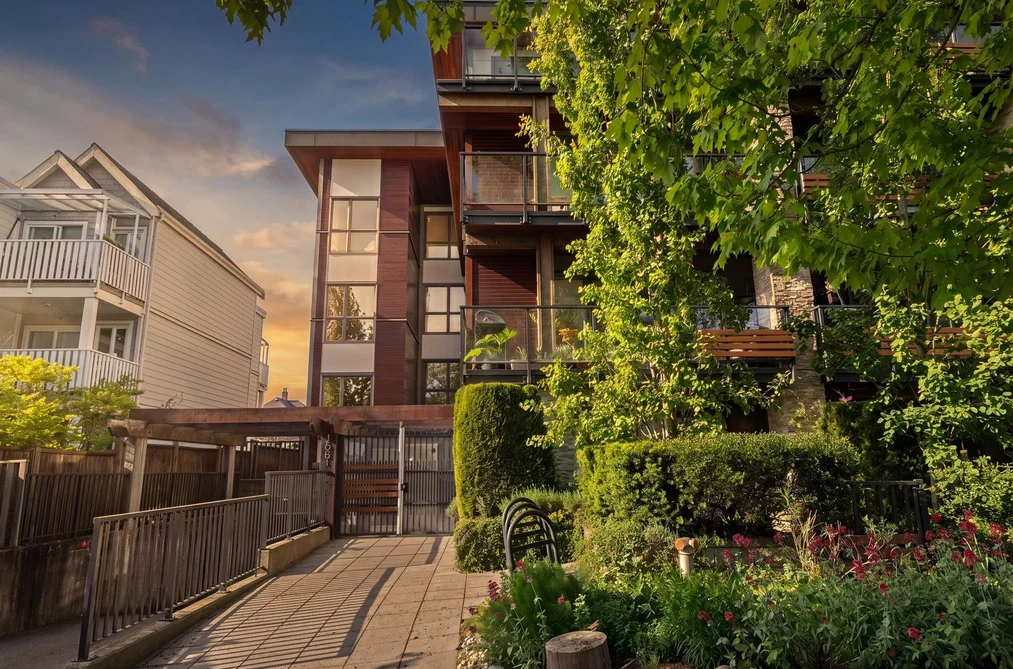 Condo for sale at 107 1661 E 2nd Avenue Vancouver British Columbia - MLS: R3132372