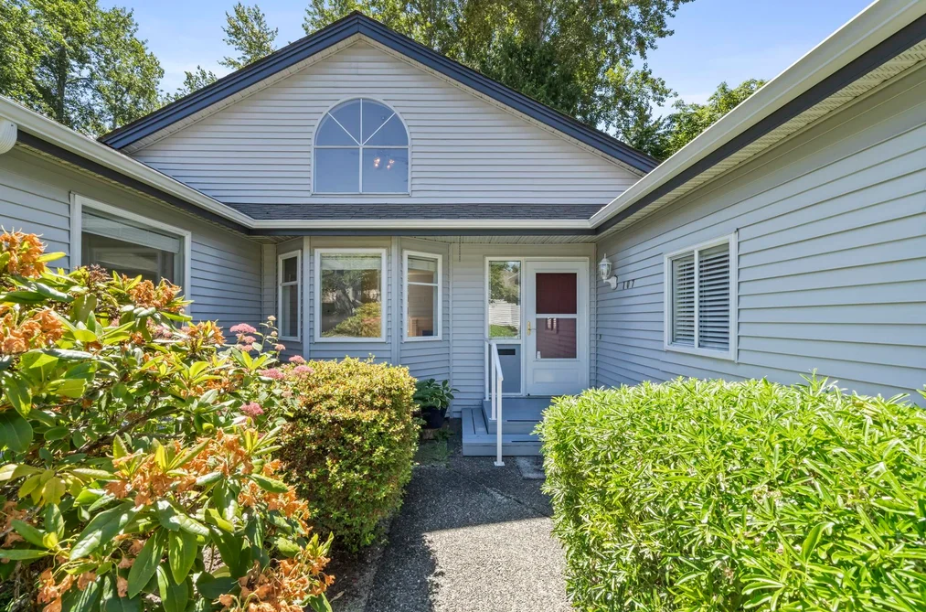 107 1744 128 STREET, Surrey BC V4A 3V4, Surrey BC — Residential for Sale - Photo 2