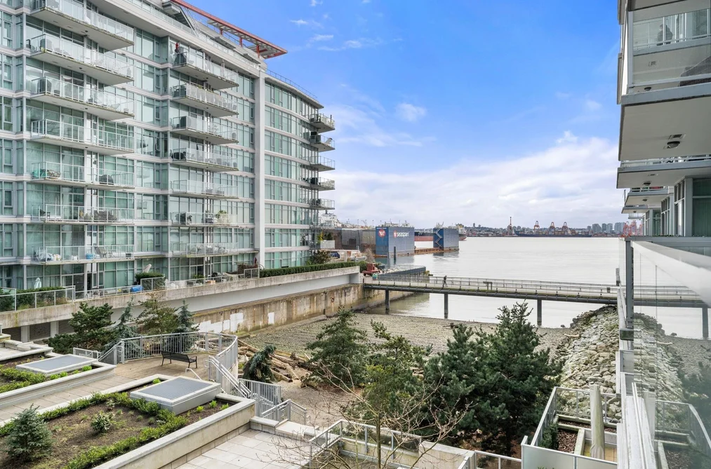 Condo for sale at 107 175 Victory Ship Way North Vancouver British Columbia - MLS: R3106778