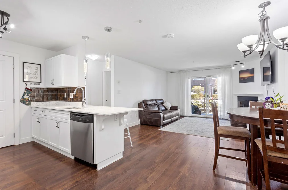 107 2038 SANDALWOOD CRESCENT, Abbotsford BC V2S 3H6, Abbotsford BC — Residential for Sale - Photo 4