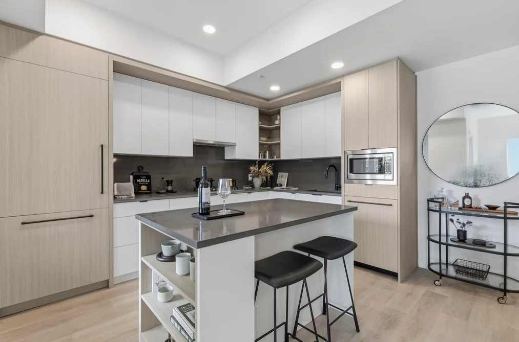 107 2268 E BROADWAY, Vancouver BC V5N 0L2, Vancouver BC — Residential for Sale - Main Photo