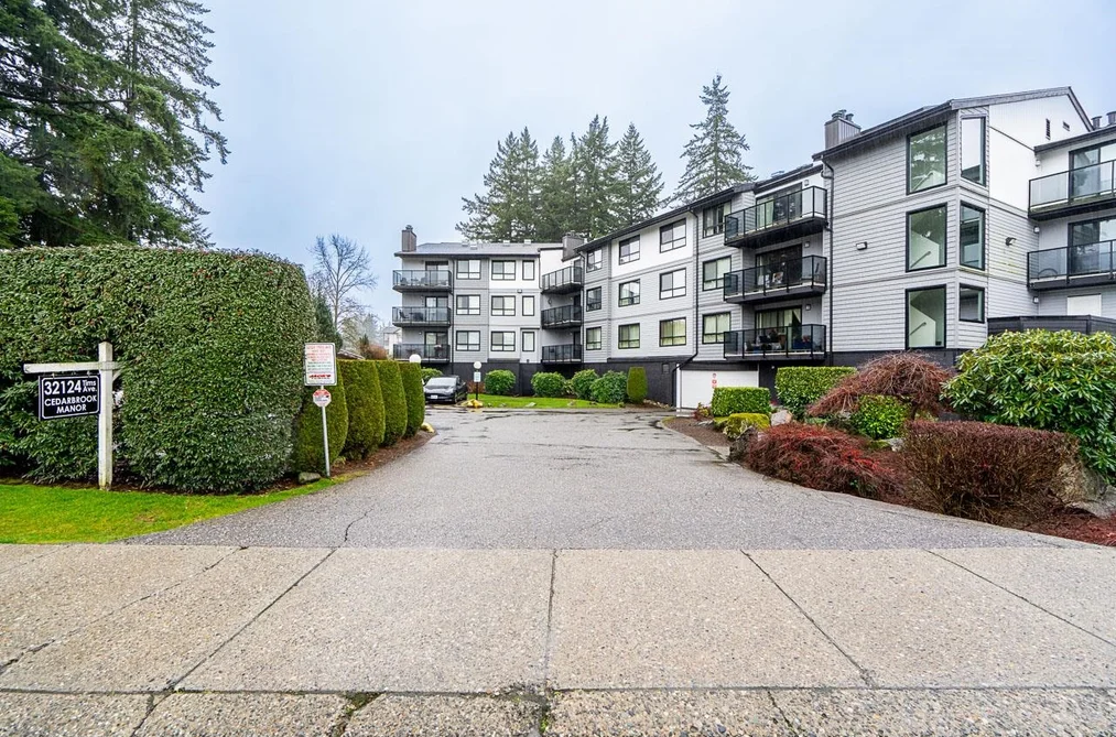 Condo for sale at 107 32124 Tims Avenue Abbotsford British Columbia - MLS: R3105509