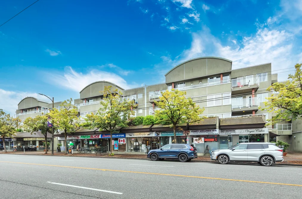 Condo for sale at 107 3280 W Broadway Vancouver British Columbia - MLS: R3169669