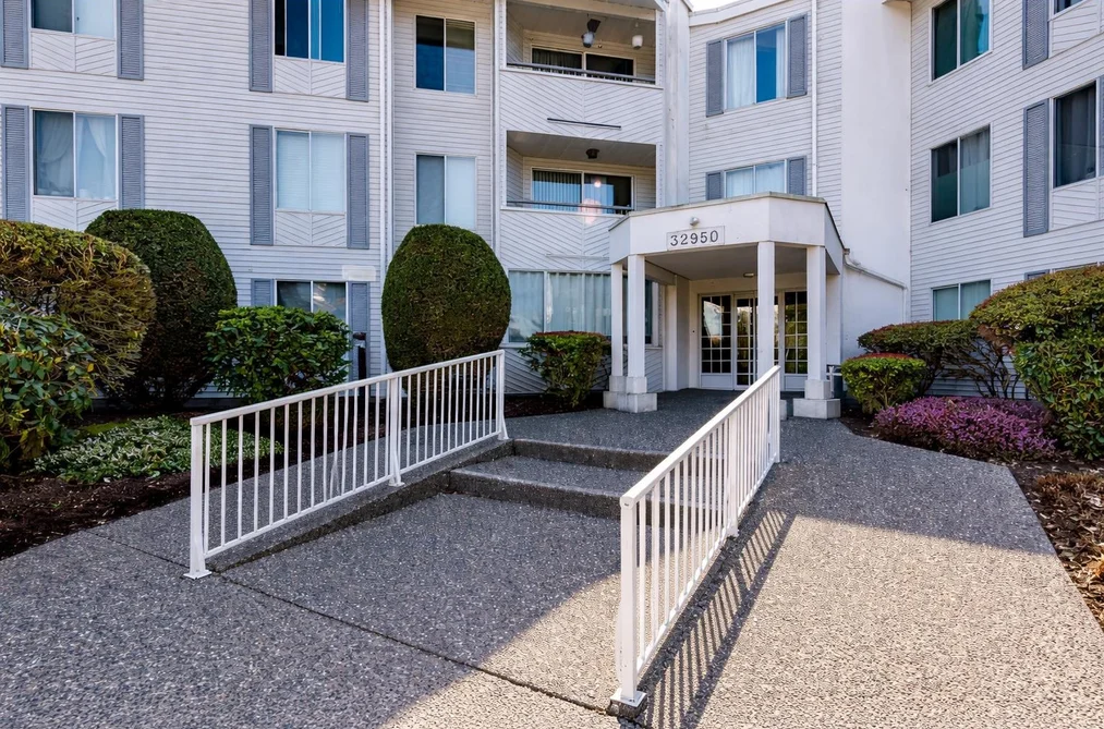 107 32950 AMICUS PLACE, Abbotsford BC V2S 6G9, Abbotsford BC — Residential for Sale - Photo 3