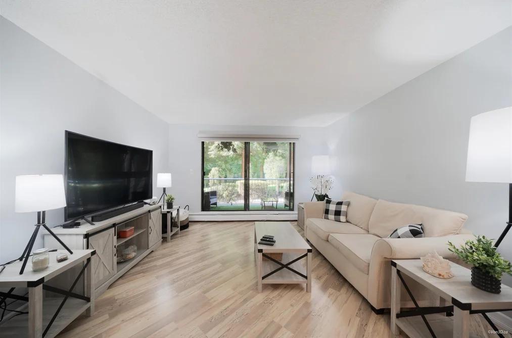 Condo for sale at 107 3911 Carrigan Crescent Burnaby British Columbia - MLS: R3119165