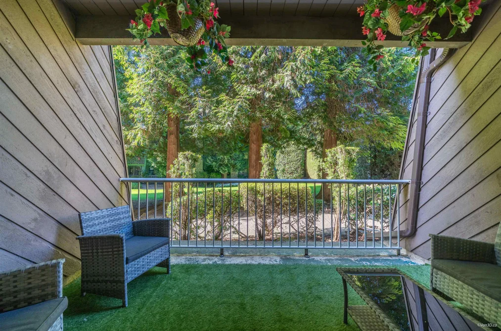 107 3911 CARRIGAN CRESCENT, Burnaby BC V3N 4J7, Burnaby BC — Residential for Sale - Photo 6