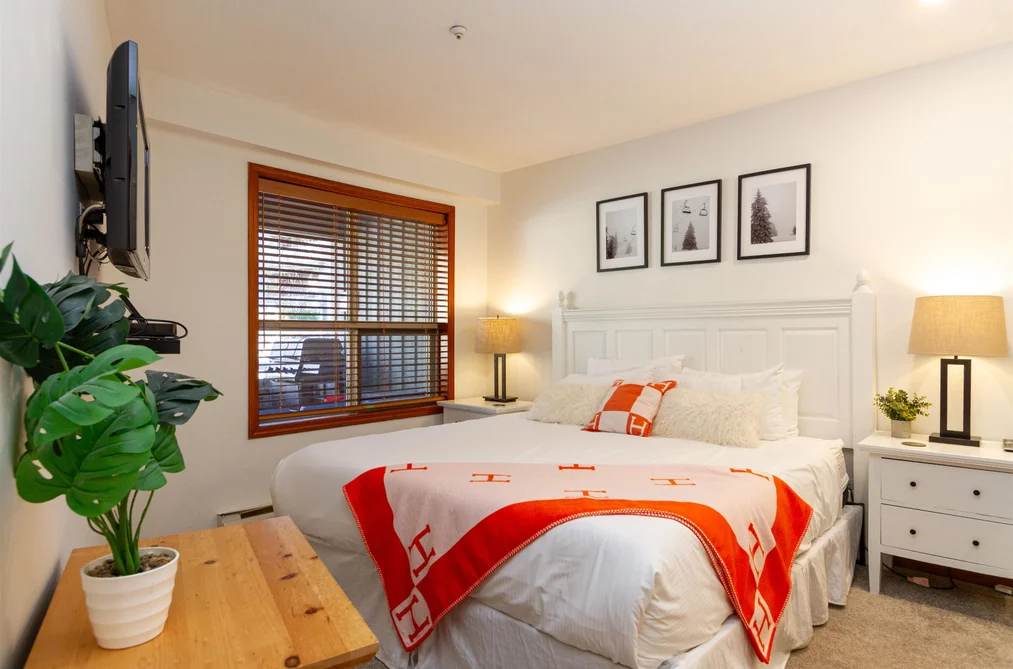 107 4800 SPEARHEAD DRIVE, Whistler BC V8E 1G1, Whistler BC — Residential for Sale - Photo 4