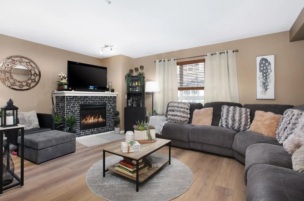 107 6747 203 STREET, Langley BC V2Y 3B5, Langley BC — Residential for Sale - Photo 2