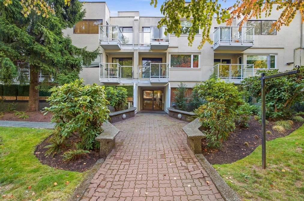 Condo for sale at 107 830 E 7th Avenue Vancouver British Columbia - MLS: R3169758