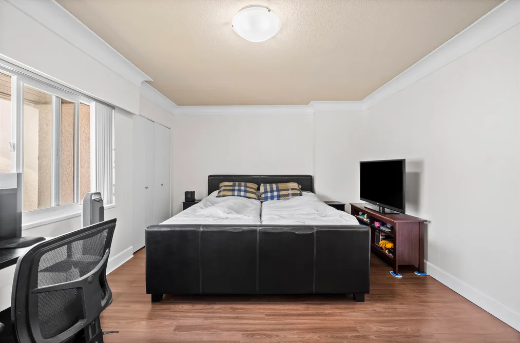 107-9700 Glenacres Drive, Richmond, BC - Townhouse for Sale - Photo 16 of 28 107-9700 Glenacres Drive, Richmond, BC - Townhouse for Sale - Photo 16 of 28
