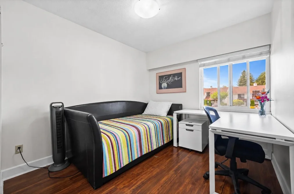 107-9700 Glenacres Drive, Richmond, BC - Townhouse for Sale - Photo 19 of 28 107-9700 Glenacres Drive, Richmond, BC - Townhouse for Sale - Photo 19 of 28