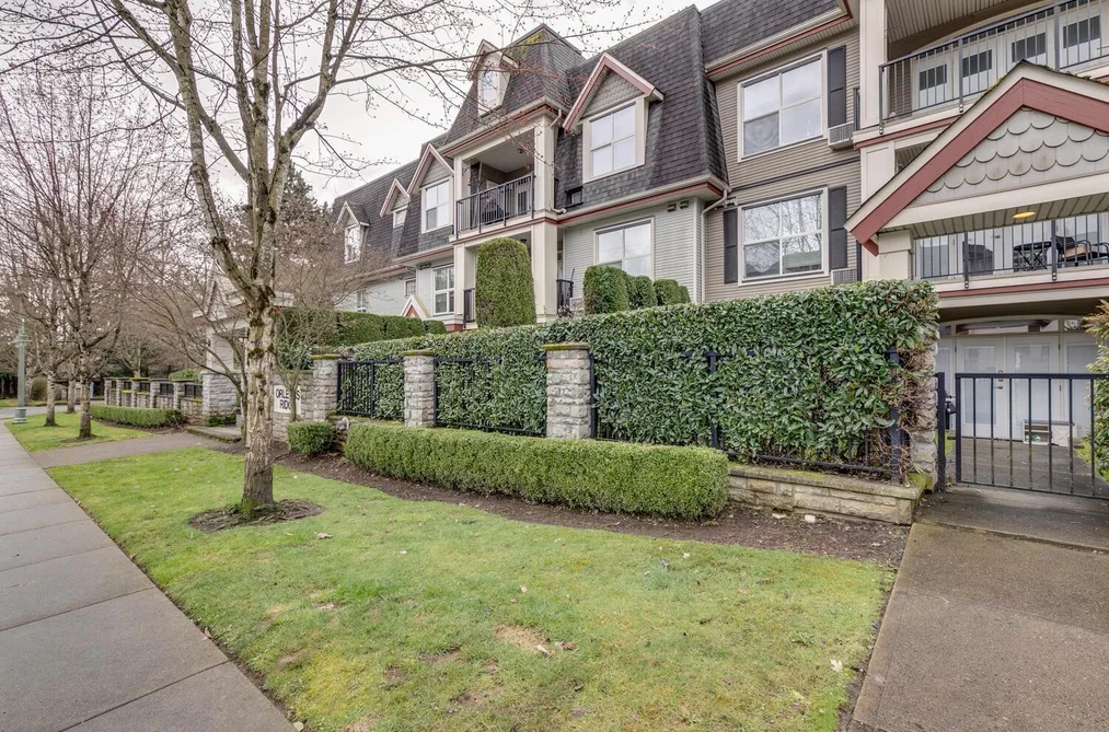 107 976 ADAIR AVENUE, Coquitlam BC V3K 3V2, Coquitlam BC — Residential for Sale - Photo 3