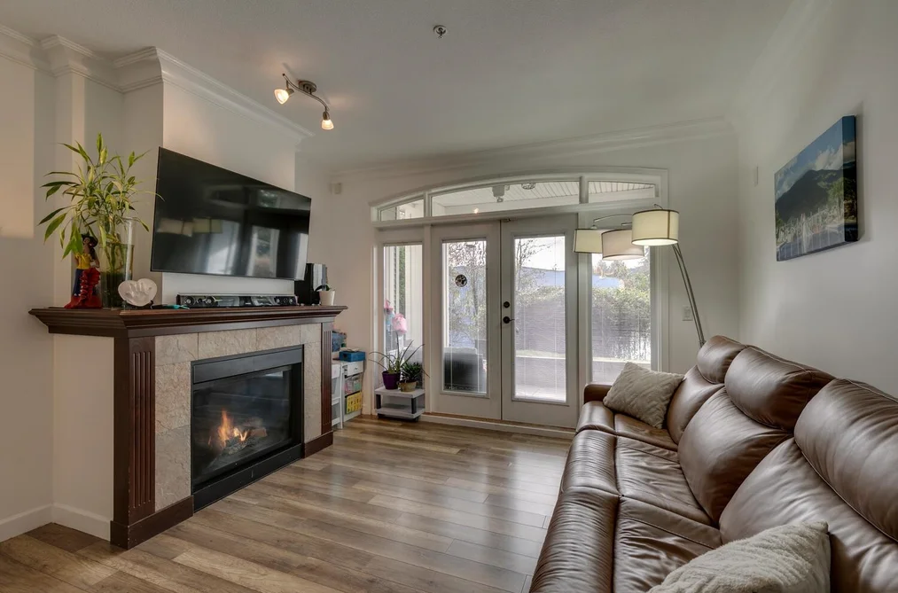 107 976 ADAIR AVENUE, Coquitlam BC V3K 3V2, Coquitlam BC — Residential for Sale - Photo 4
