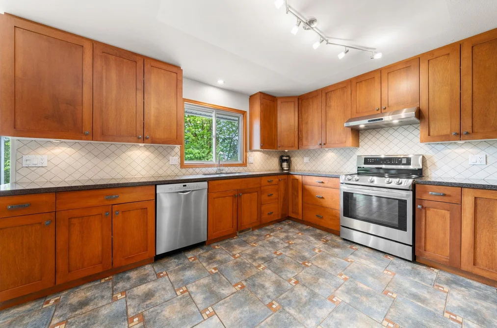 1070 GLACIER VIEW DRIVE, Squamish BC V0N 3G0, Squamish BC — Residential for Sale - Photo 7