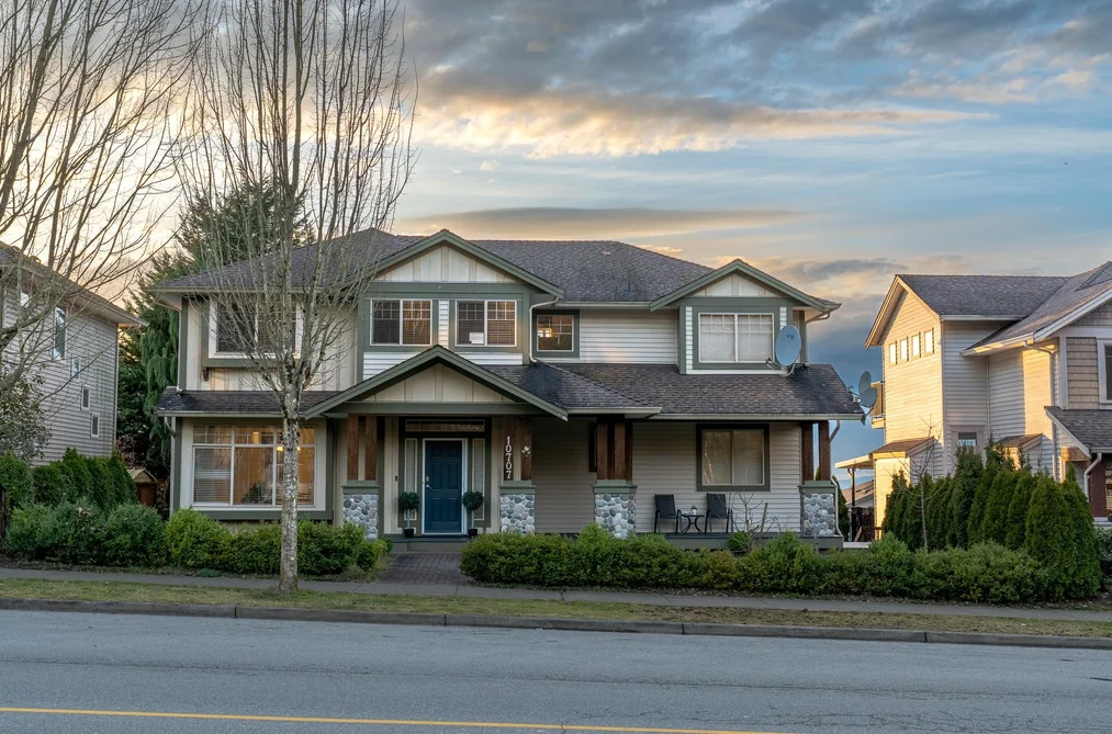 10707 248 STREET, Maple Ridge BC V2W 1G6, Maple Ridge BC — Residential for Sale - Photo 2
