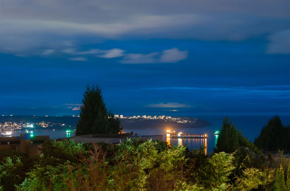 1071 GROVELAND ROAD, West Vancouver BC V7S 1Z3, West Vancouver BC — Residential for Sale - Photo 4