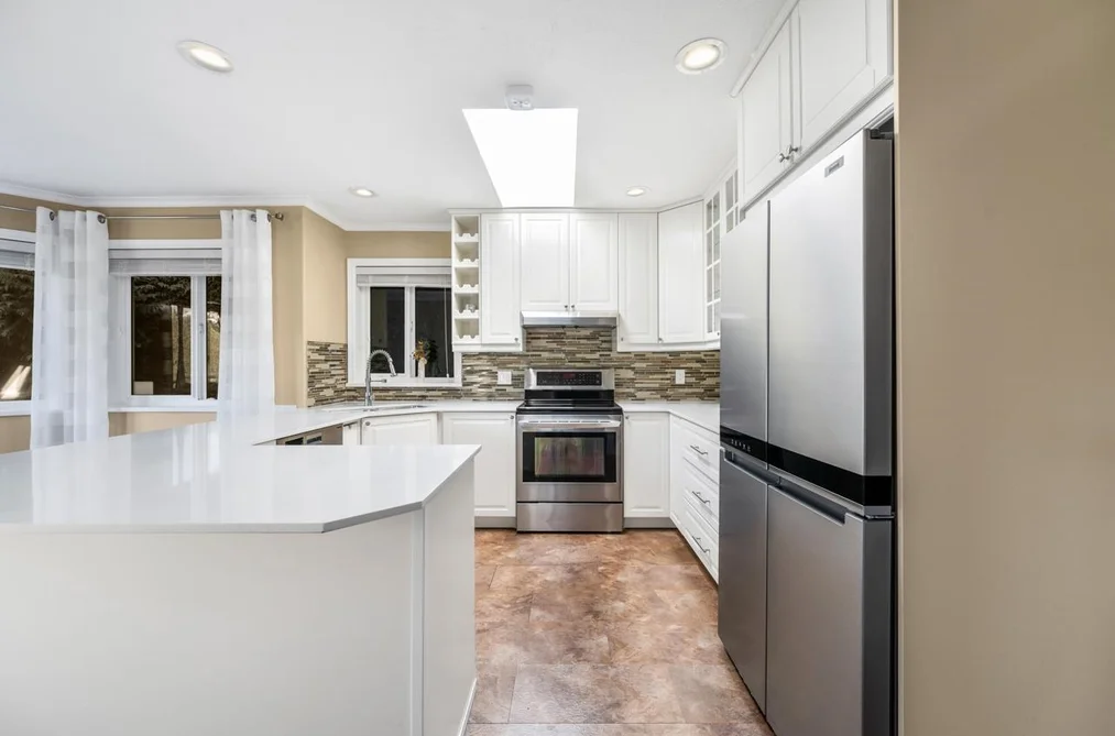 1071 KING GEORGE BOULEVARD, Surrey BC V4A 9S7, Surrey BC — Residential for Sale - Photo 7