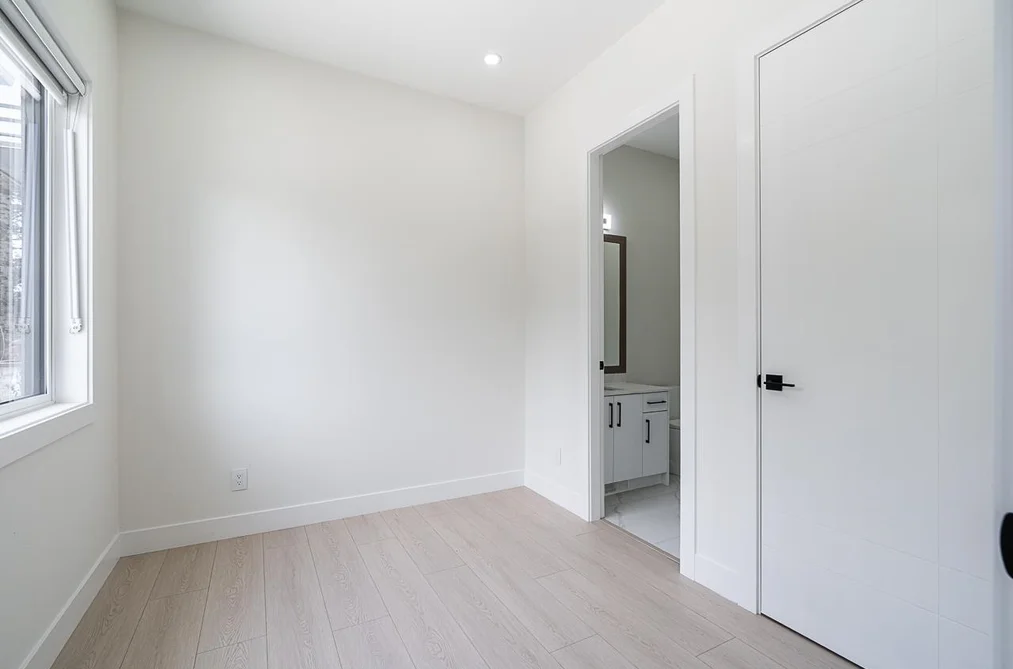 102 10721 157 STREET, Surrey BC V4N 1K2, Surrey BC — Residential for Sale — Photo 11 of 32