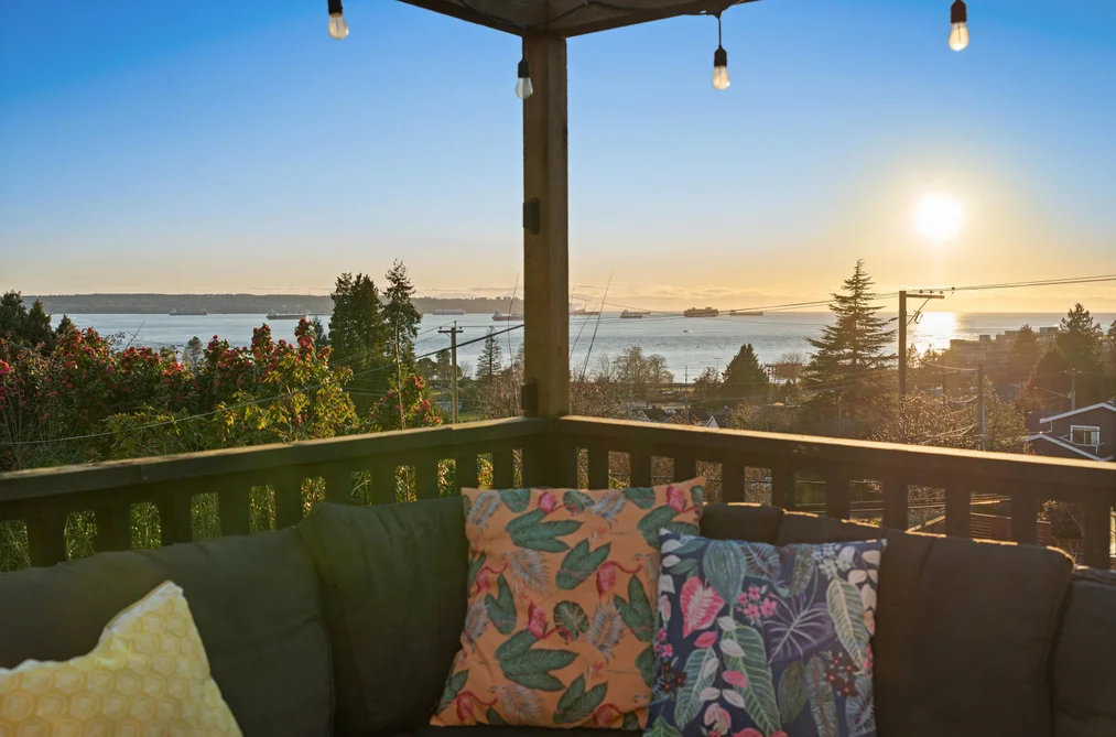 1073 CLYDE AVENUE, West Vancouver BC V7T 1E3, West Vancouver BC — Residential for Sale - Photo 2