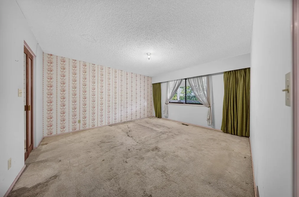 10730 MCDONALD ROAD, Chilliwack BC V2P 7L6, Chilliwack BC — Residential for Sale — Photo 11 of 28