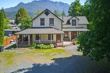 1075 3rd Ave, Hope, BC - MLS: R3171745