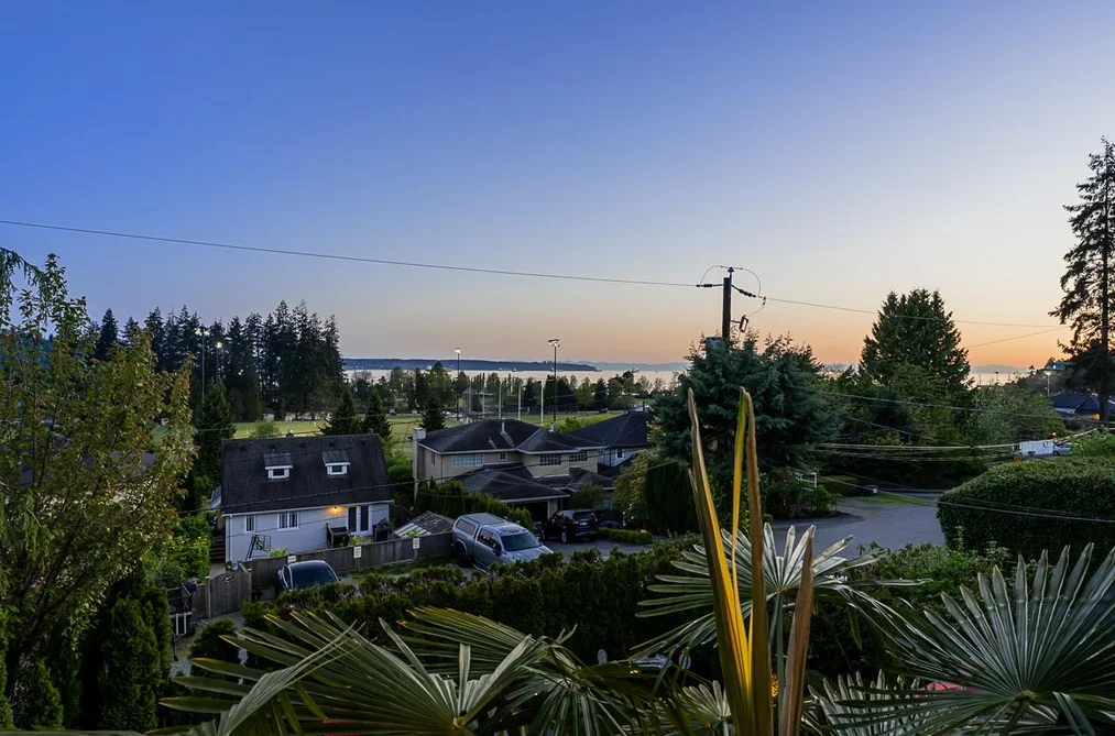 1075 ESPLANADE AVENUE, West Vancouver BC V7T 1G2, West Vancouver BC — Residential for Sale - Main Photo