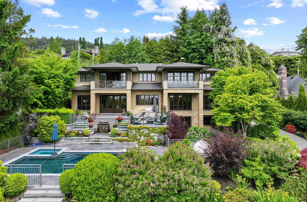 1075 GROVELAND ROAD, West Vancouver BC V7S 1Z3, West Vancouver BC — Residential for Sale - Photo 2