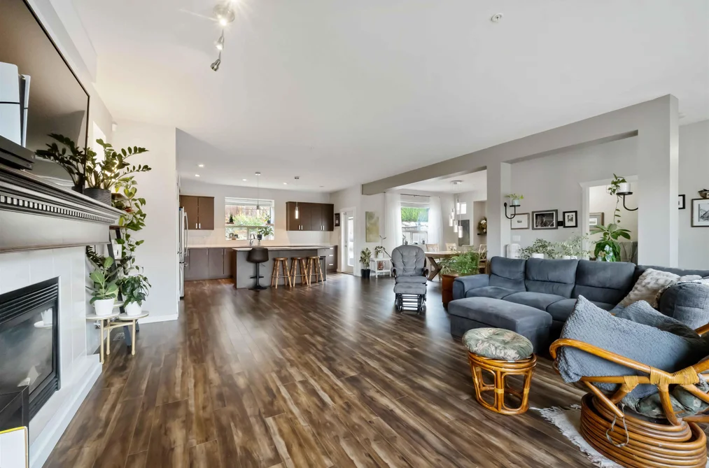 10750 BEECHAM PLACE, Maple Ridge BC V2W 0E9, Maple Ridge BC — Residential for Sale - Photo 4