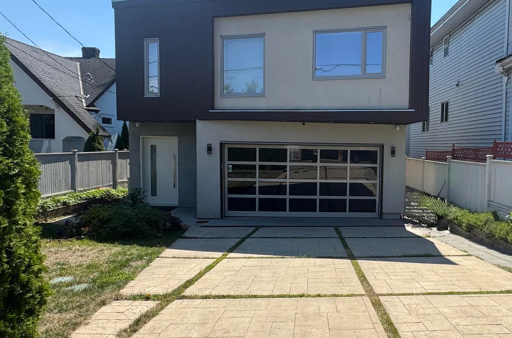 House for sale at 1076 Park Drive Vancouver British Columbia - MLS: R3034606